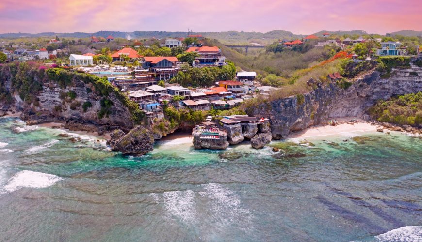 Bali Rundreise Dorf Uluwatu