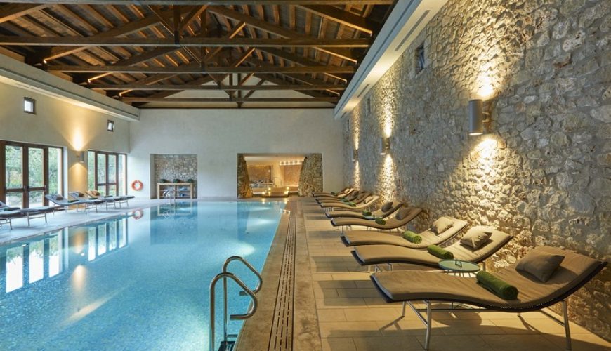 Costa Navarino The Romanos